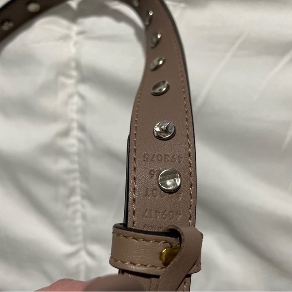 Authentic women’s gucci belt - Picture 4 of 7
